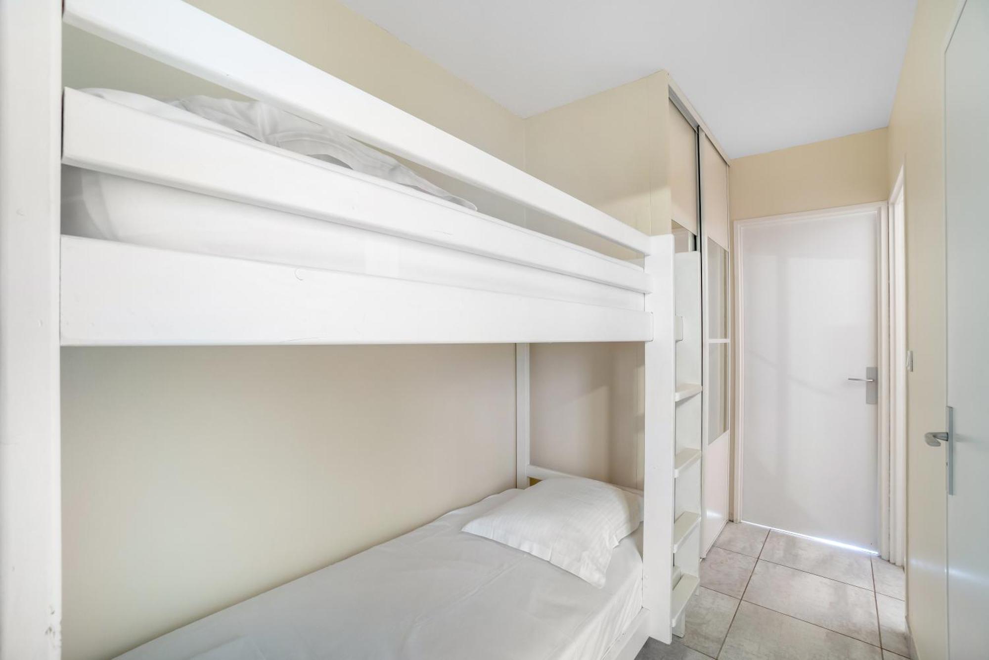 Eden Azur - Residence Hoteliere Golfe-Juan Bagian luar foto