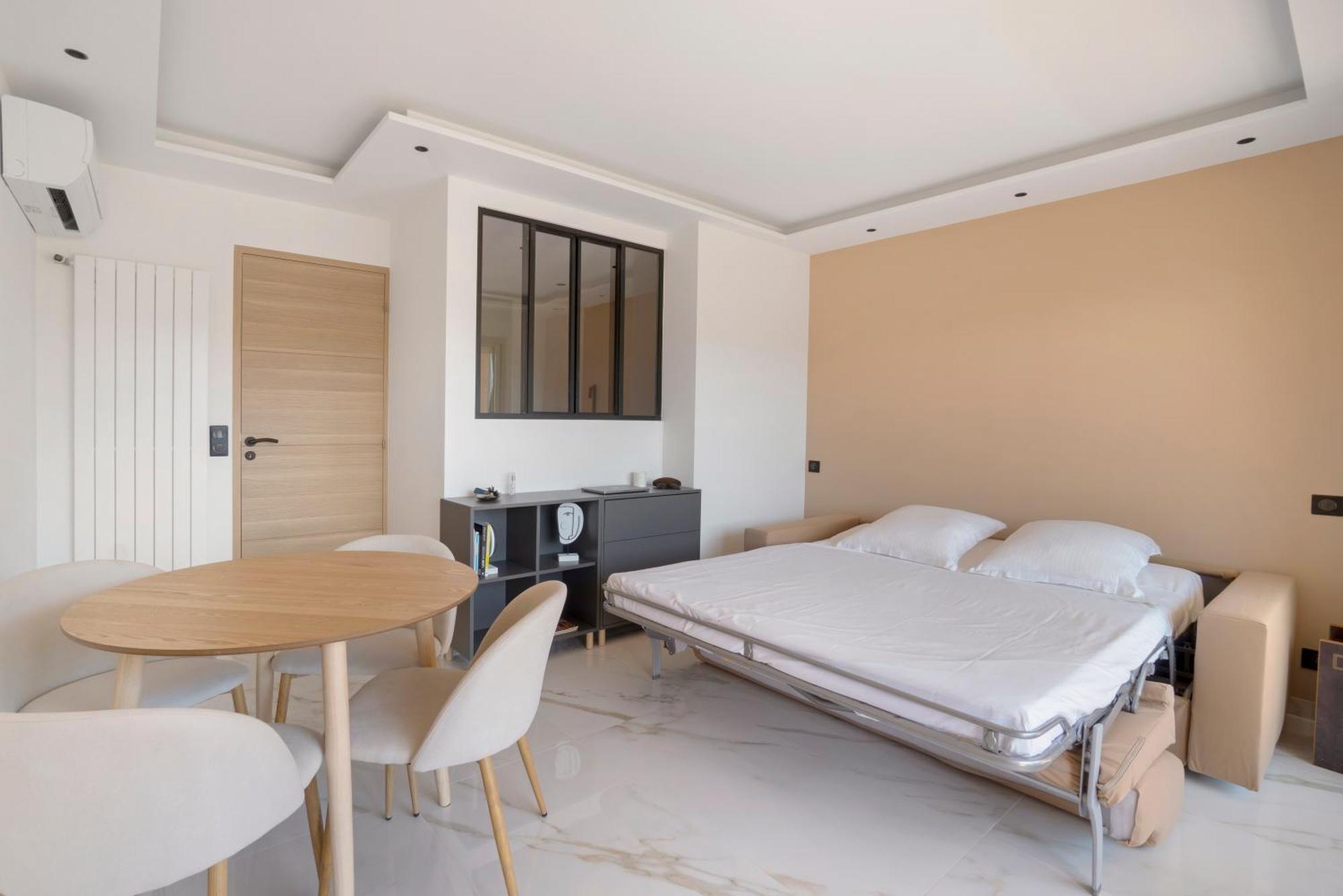 Eden Azur - Residence Hoteliere Golfe-Juan Ruang foto