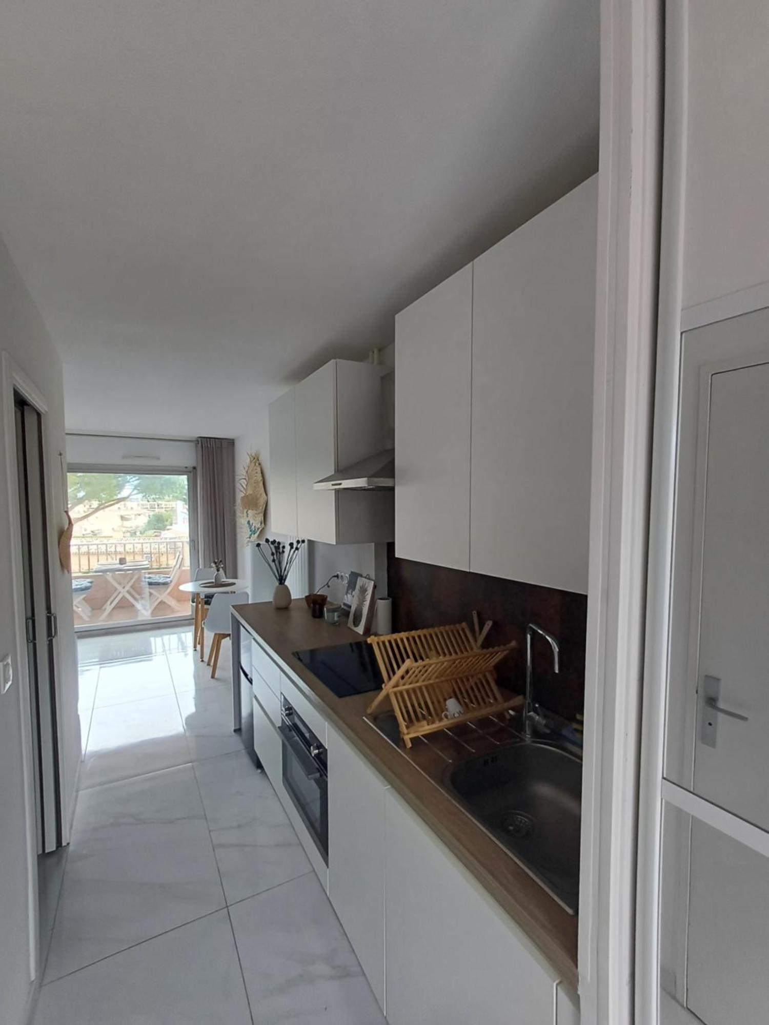 Eden Azur - Residence Hoteliere Golfe-Juan Ruang foto
