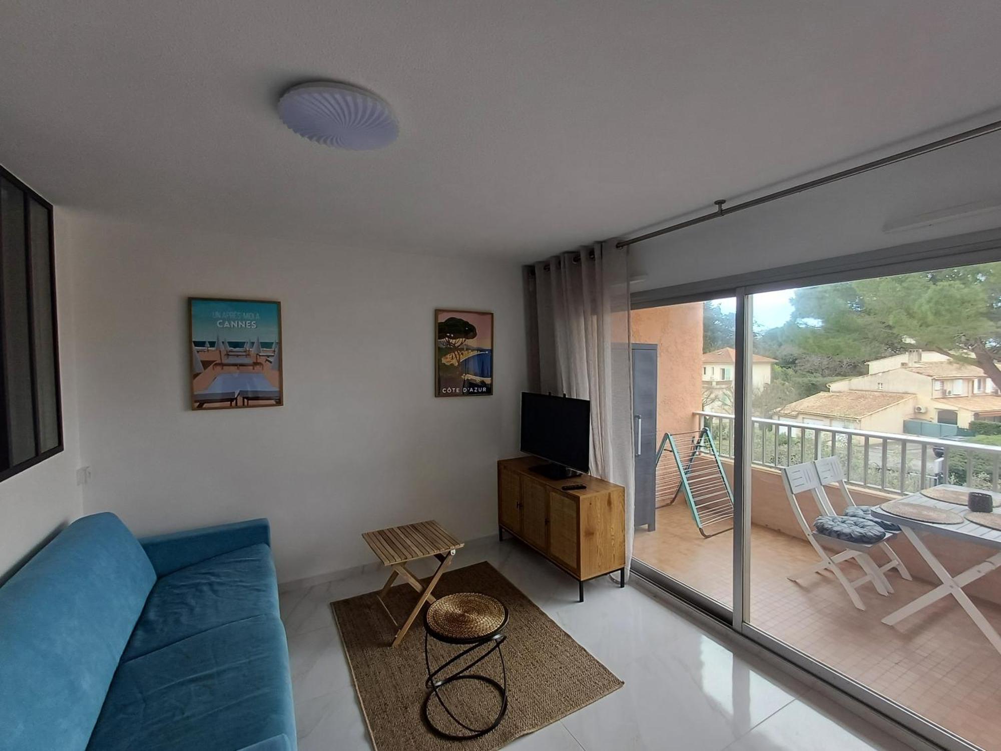 Eden Azur - Residence Hoteliere Golfe-Juan Ruang foto